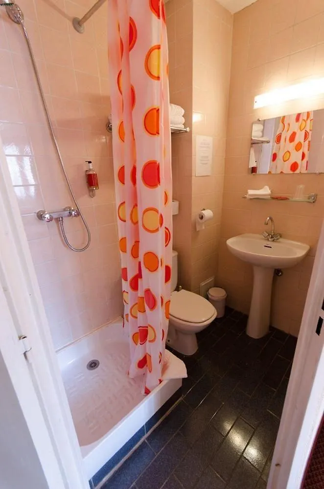 **  Appia Hotel Cannes France